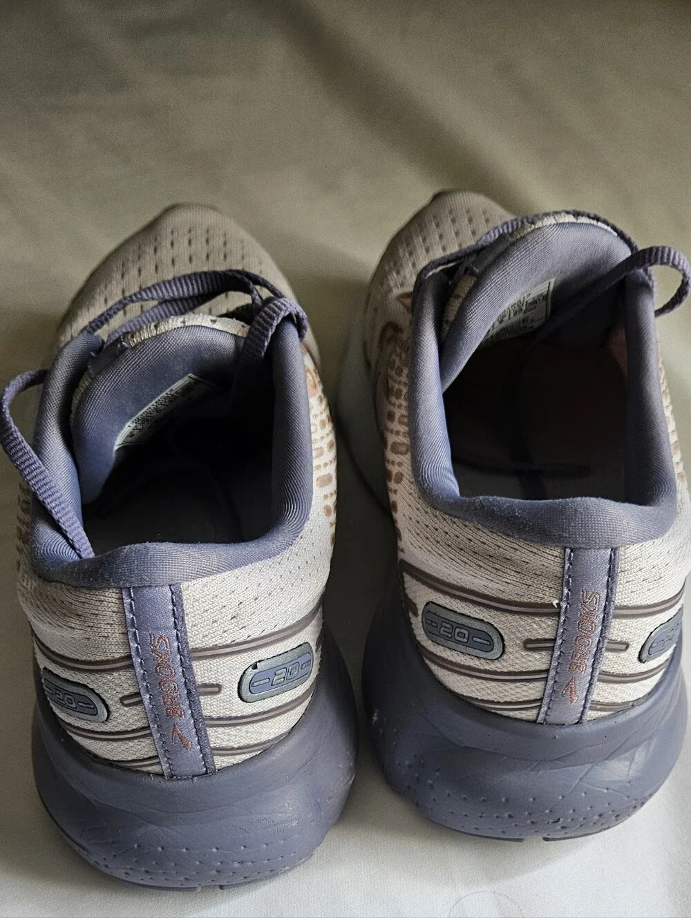 Brooks Women's Tan and Gray Athletic Running Shoes